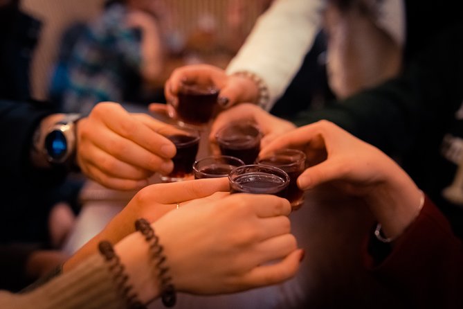 Krakow: 6-Course Full Polish Food & Vodka Tour - The guide’s stories: where the food and vodka connect