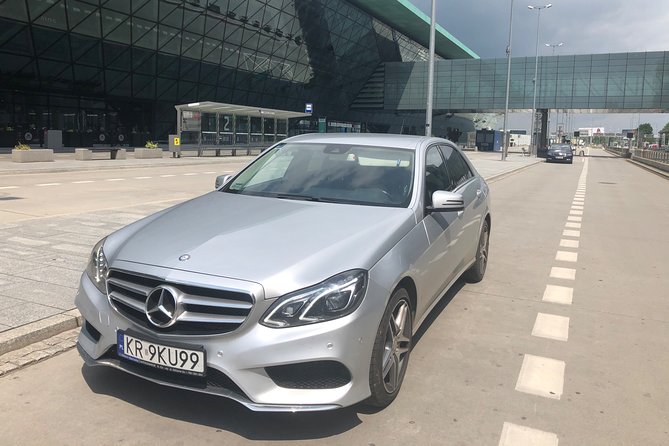 Krakow Airport-City Center and Back -private 2 ways transfer - Key things I’d focus on before you book