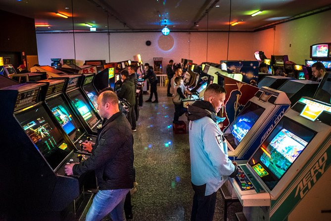 KRAKOW ARCADE MUSEUM - skip the line ticket with unlimited FREE PLAY - Your 5-Hour Arcade Slot in Krakow (and the hours that matter)