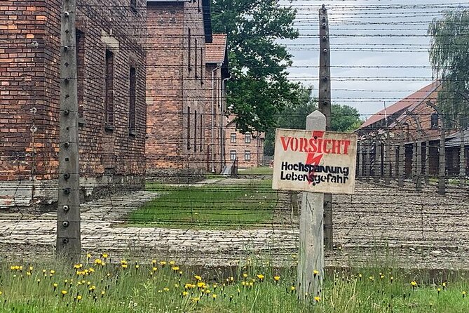 Krakow: Auschwitz-Birkenau Guided Tour & Hotel Pick Up - Luggage rules and documents: the easy details that prevent big problems