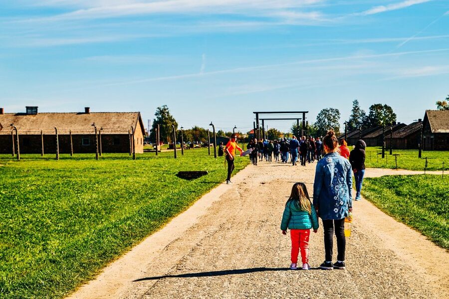 Krakow: Auschwitz-Birkenau Live Guided Tour & Hotel Pickup - Tour Pacing: Where It Can Feel Rushed