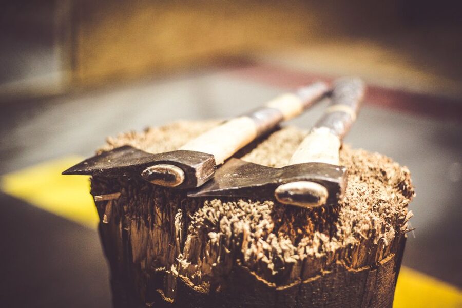 Kraków: Axe-Throwing in Axe Nation, the First Club in Europe - Who this is best for, and who should probably skip axe throwing