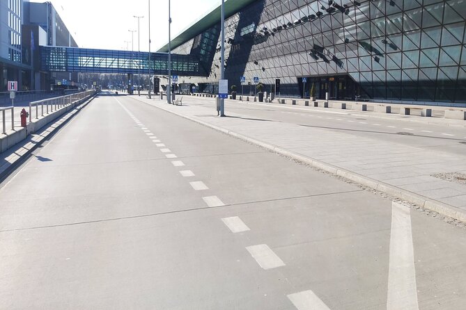 Krakow Balice Airport Transfer: Private Round Trip - Key highlights worth your attention
