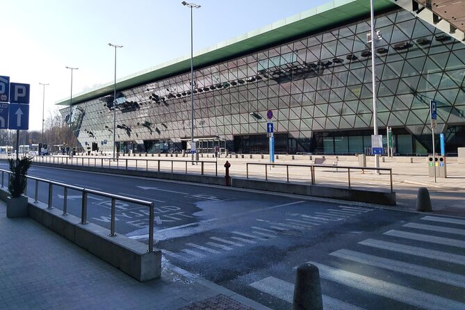Krakow Balice Airport Transfer: Private Round Trip - Private Round Trip in an Air-Conditioned Minivan