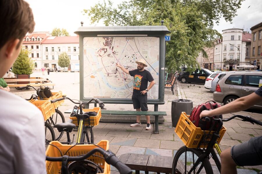 Krakow: Bike Tour of Old Town, Jewish Quarter and the Ghetto - Biking realities: how hard is the ride, really?