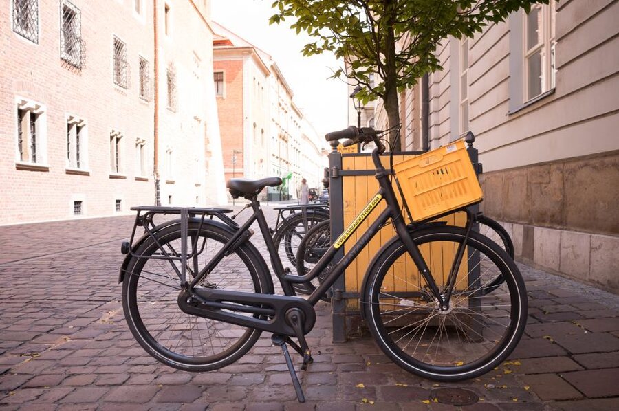 Krakow: Bike Tour of Old Town, Jewish Quarter and the Ghetto - University area and the walk toward Wawel