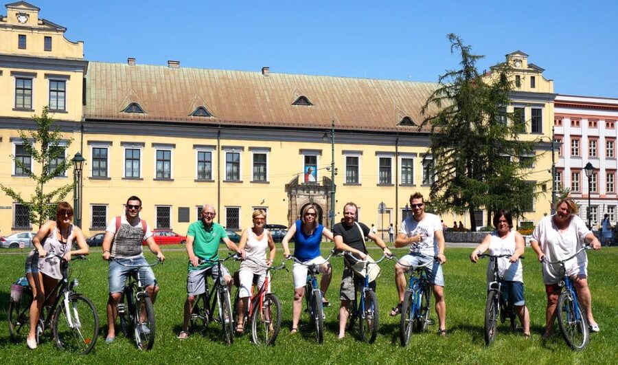 Krakow: Bike Tour of the Old Town, Kazimierz, and the Ghetto - Should you book this Kraków bike tour?