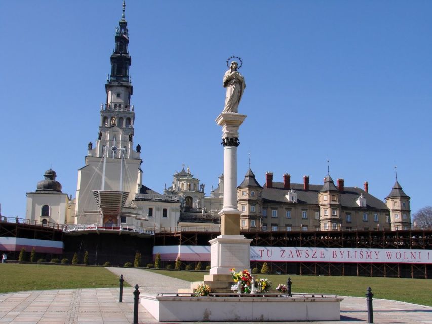 Krakow: Black Madonna of Częstochowa & Home of John Paul II - Should you book this tour from Kraków?