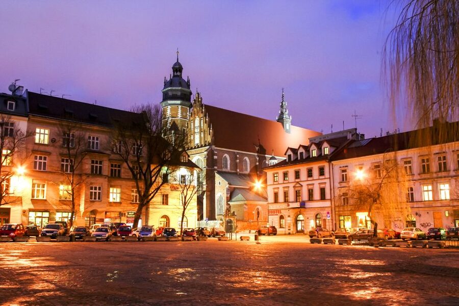 Krakow: City Sightseeing Tour by Electric Golf Cart - Former ghetto walls and Ghetto Heroes Square, then Schindler’s Factory from outside