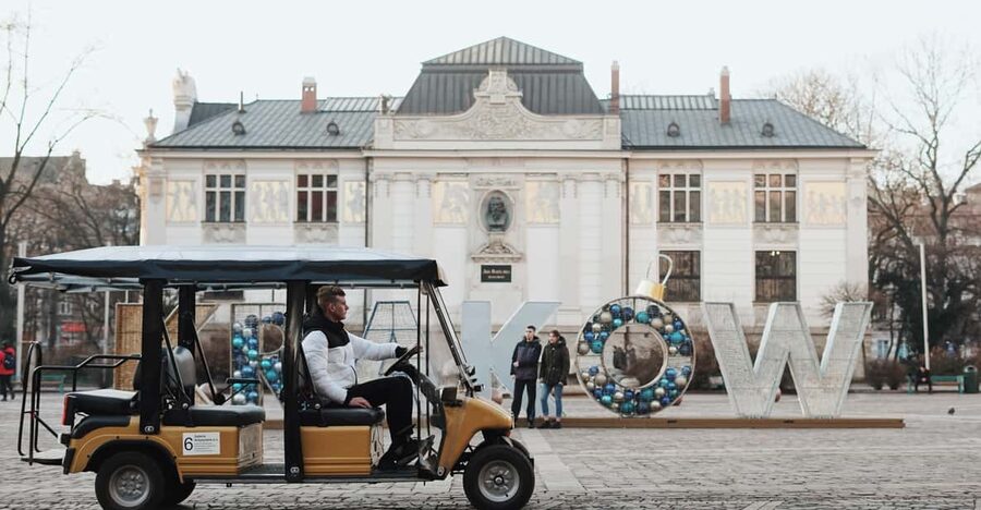 Krakow: City Sightseeing Tour by Golf Cart - Kazimierz: the Jewish Quarter stops that shape the day