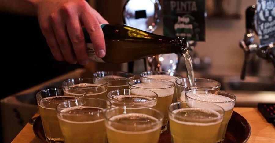 Krakow: Craft Beer Tasting City Walking Tour - Old Synagogue meeting point and how the tour starts