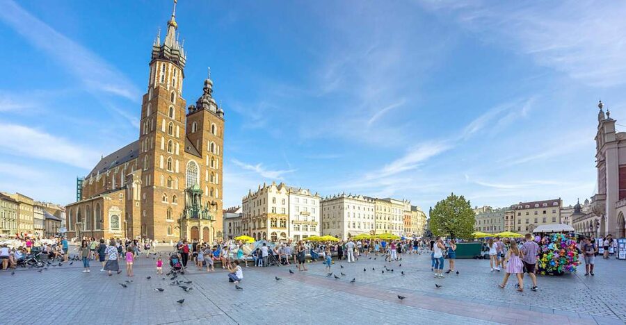 Krakow: Electric Car Sightseeing Tour - Old Town highlights: from Wawel Castle area to Planty park ring