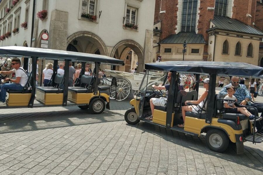 Krakow: Electric Golf Cart Tour of the Old Town - Main Market Square, Cloth Hall, and St. Mary’s Basilica