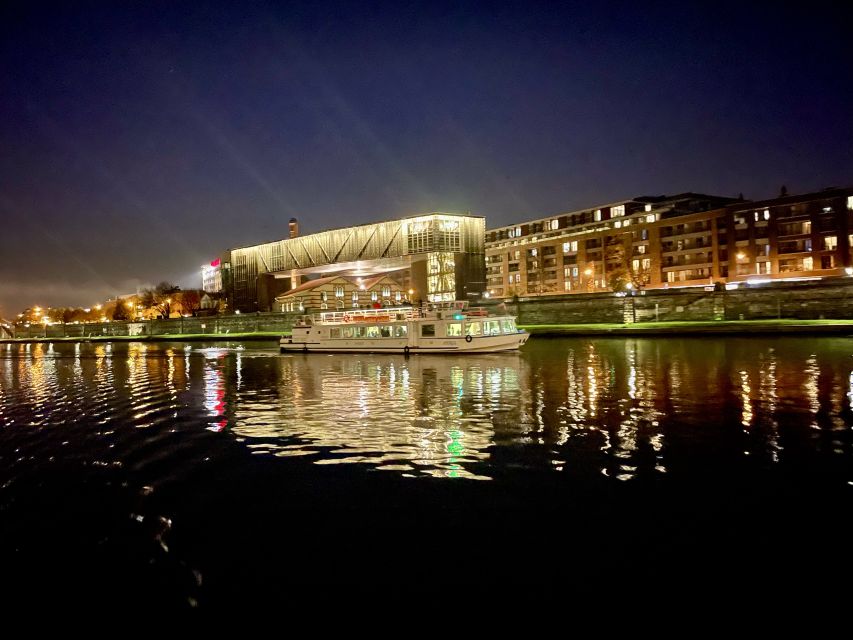 Krakow: Evening Cruise with a Glass of Wine - Key highlights worth planning for
