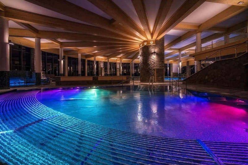 Krakow: Evening Relaxation at Chocholowskie Thermal Baths - Chocholowskie at night: why an evening trip feels different