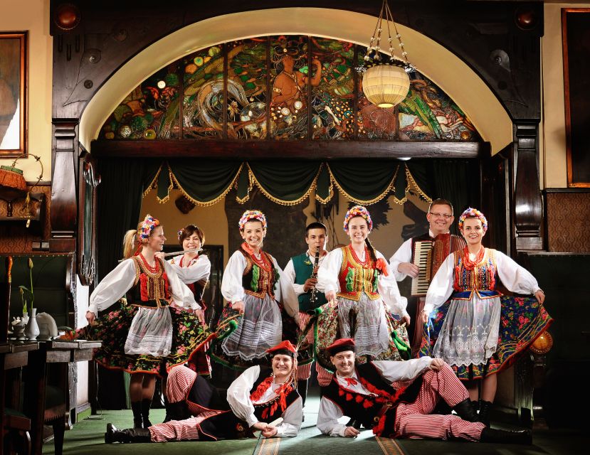 Krakow: Folk Show & 3-Course Dinner at Jama Michalika Café - Who this Krakow folk show night suits best