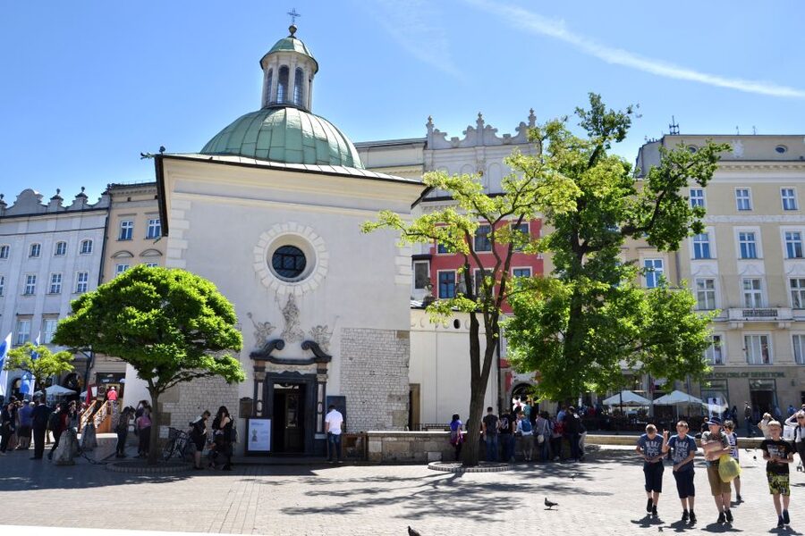 Krakow: Full Tour Regular 1.5h guided city tour by E-Cart - What the Best Guides Actually Change (Including a Rainy Day Tip)