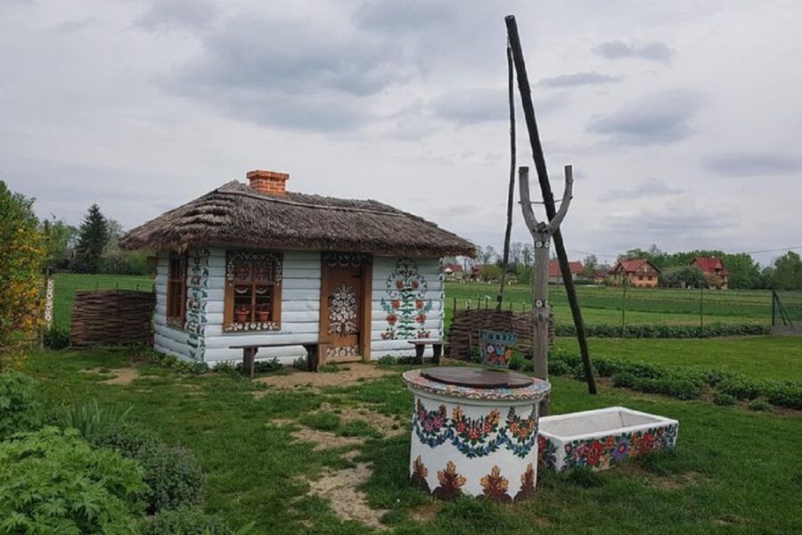 Krakow: Guided Day Tour of Zalipie Village & Museum Entry - Making the long day feel easier: timing, ID, and what to pack