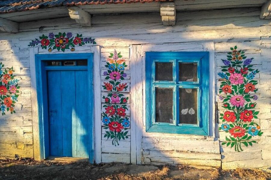 Krakow: Guided Day Tour of Zalipie Village & Museum Entry - Should you book this Krakow to Zalipie tour?