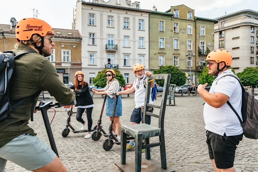 Krakow: Guided E-Scooter City Tour with Food Tastings - Ghetto Heroes Square and Podgórze: important stops, paced well