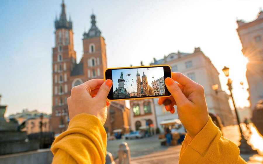 Krakow: Guided Old Town Tour - Start at plac Szczepański 4, then walk the Old Town’s core loop