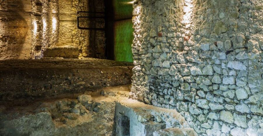 Krakow: Guided Tour of Rynek Underground - Skip-the-line plus ticketed entry: value for your time in Krakow