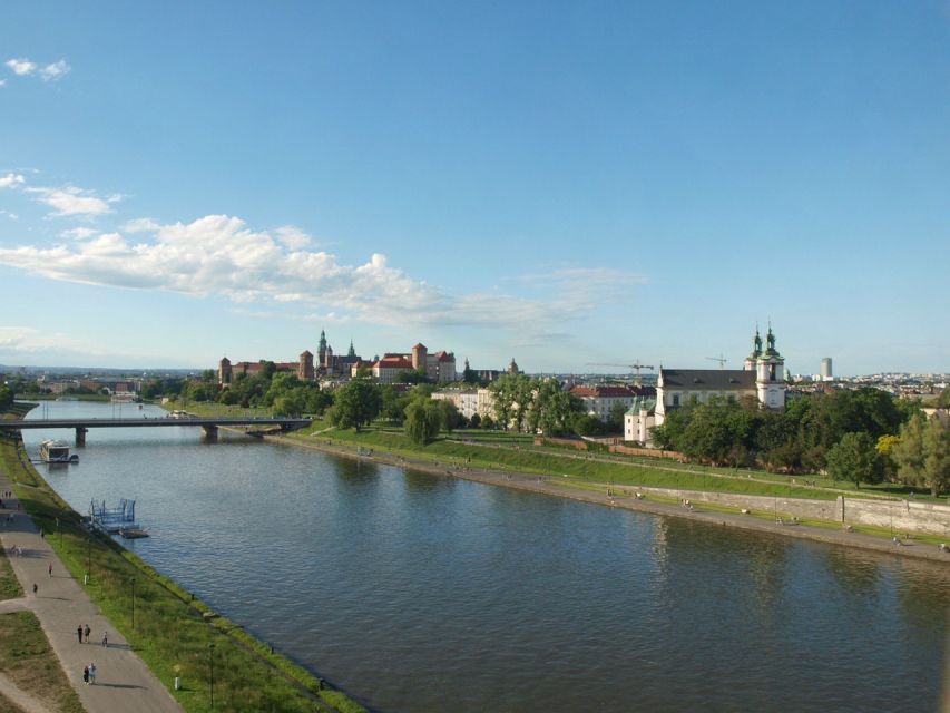 Krakow: Guided Wawel Tour, Lunch, and Vistula River Cruise - Meeting at St Mary Magdalene Square, then straight to Wawel