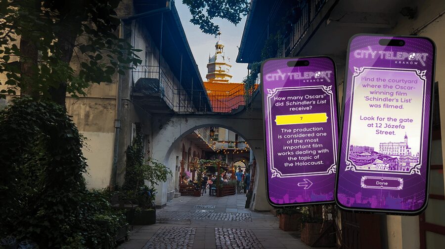 Krakow: Interactive Adventure Guidebook: PL/EN/DE/ES - Practical tips for a smooth day with a charged phone