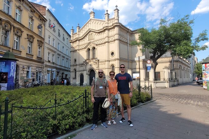 Krakow Jewish District and Ghetto Guided Tour in a Small Group - From Wolf Popper to Jan Karski: buildings plus a human thread