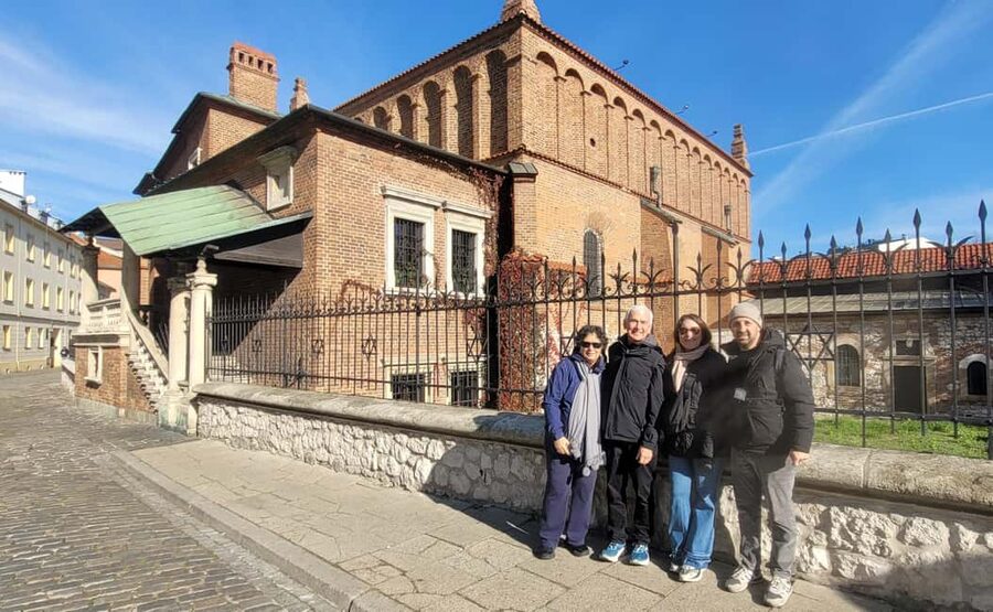 Krakow Jewish District Tour in a Small Group - Jan Karski Statue: One Person, One Warning You Cannot Ignore
