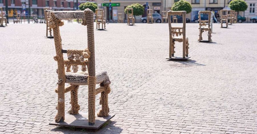 Krakow: Jewish Ghetto Guided Walking Tour - Kraków Podgórze, explained in 60 minutes
