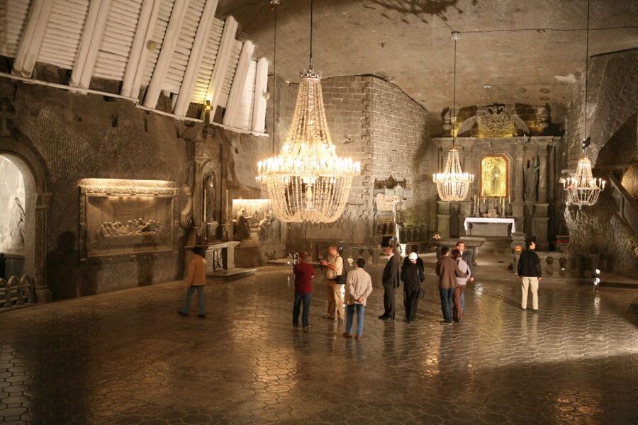 Krakow: Lazy Catamaran River Cruise and Salt Mine Group Tour - Transfer to Wieliczka: one schedule, less hassle