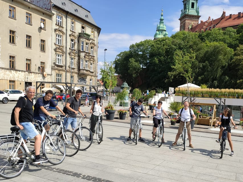 Krakow: Multilingual Tour On Electric Bikes - Why an Electric Bike Tour Works So Well in Krakow