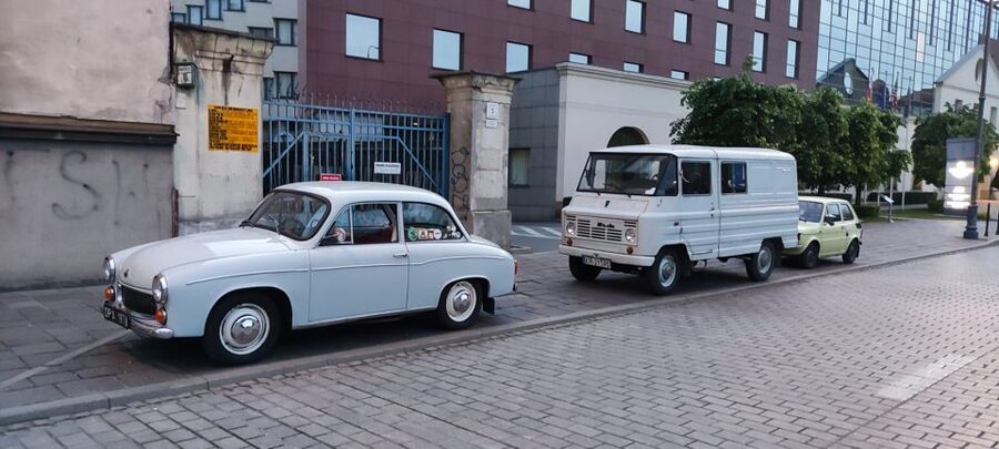 Krakow: Nowa Huta Guided Tour in Vintage Car - The WWII Soviet Tank and Cold War Shelters Underground