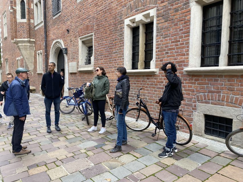 Krakow: Old Town Bike Tour with a Guide - Krakow Old Town by Bike: Why This 2-Hour Intro Works