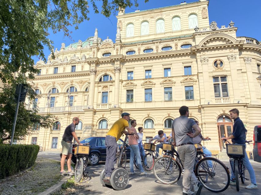 Krakow: Old Town Bike Tour with a Guide - Bike Condition, Helmets, and What to Bring for a Smooth Ride