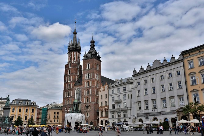 Krakow Old Town Guided Walking Tour - Old Town in 3 Hours, without the guesswork