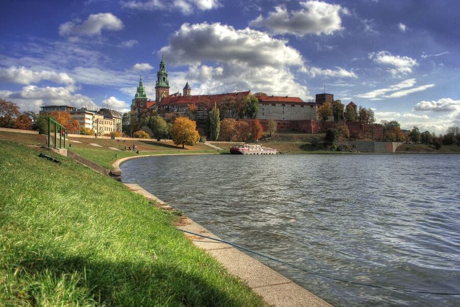 Krakow: Old Town Highlights Private Walking Tour - A Private Guide That Makes Krakow Click