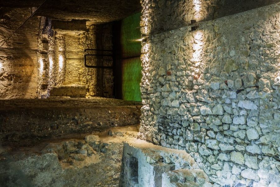 Krakow: Old Town Rynek Underground Entry and Guided Tour - Should you book this Rynek Underground guided tour?