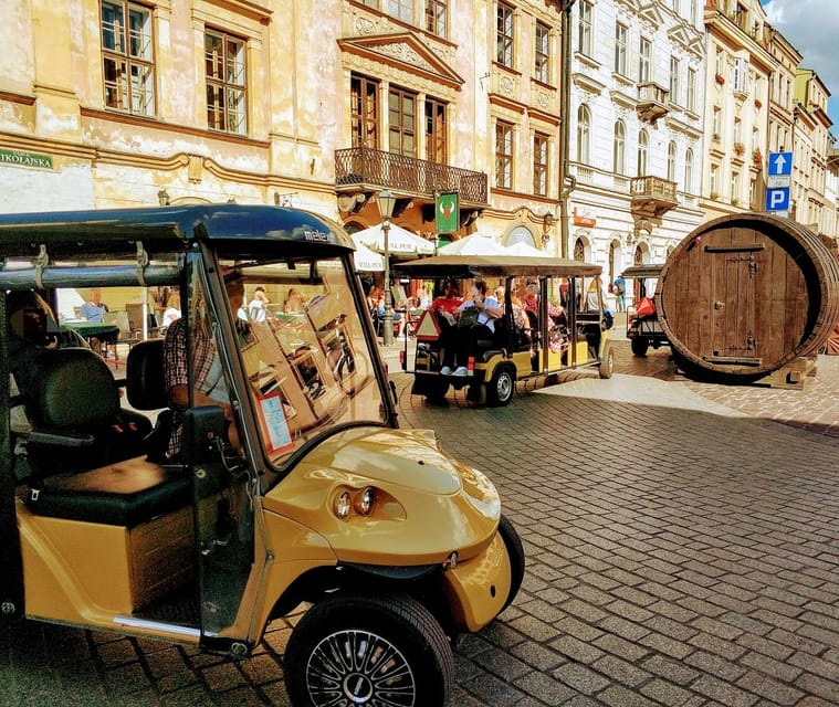 Krakow: Old Town Sightseeing Tour by Electric Golf Cart - Meeting point and getting on board smoothly