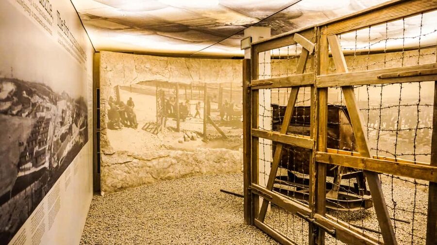 Krakow: Oskar Schindler's Factory Entry Ticket & Guided Tour - Key highlights you will feel the most