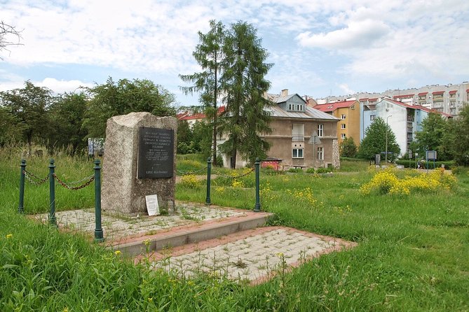 Krakow: Plaszow Concentration Camp Guided Walking Tour - Why Ghetto Heroes Square comes first