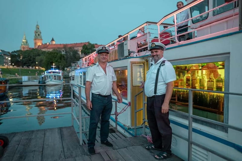 Krakow: Private Evening Boat Tour - Weather and Comfort: Rain or Shine, Dress for the River