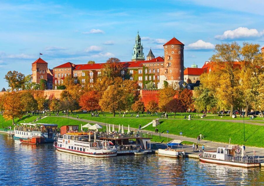 Krakow: Private Panoramic Tour by Golf Cart with Audio Guide - Churches and Museums You Spot Along the Route: St. Wojciech’s, St. Mary’s, Czartoryski