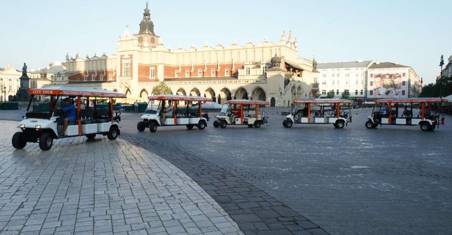 Krakow: Private Sightseeing by Electric Car - The Royal Route and Main Square: A Fast Way to Get Oriented