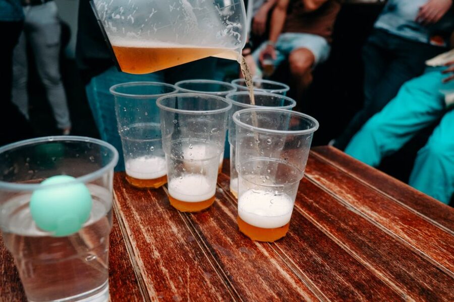 Krakow: Pub, Bar & Club Crawl - How the crawl flows after midnight (and why the timing matters)