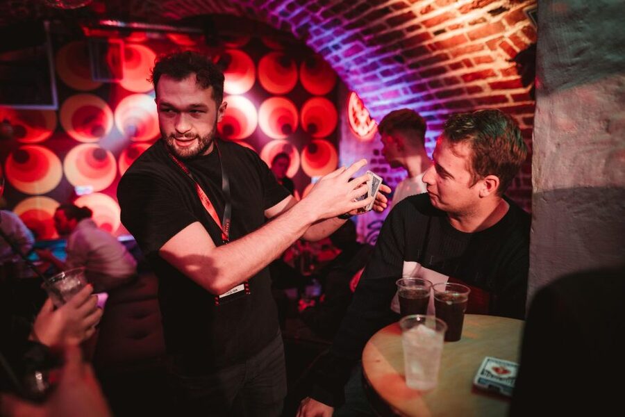 Krakow: Pub Crawl with 1 Hour of Unlimited Alcoholic Drinks - The 1-Hour Unlimited Drinks Power Hour