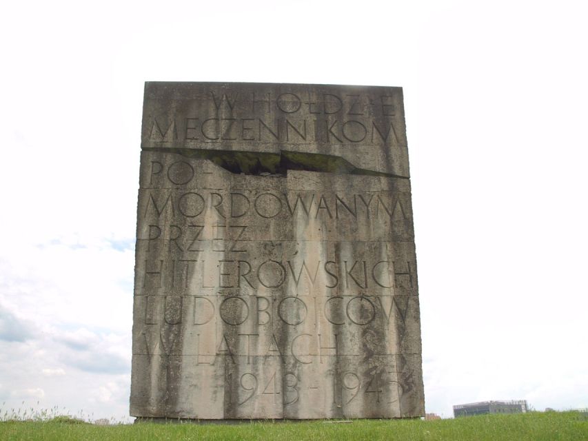 Krakow: River Cruise & Guided Visit to Former Plaszow Camp - The Monument of Torn-Out Hearts: a pause for respect, not photos