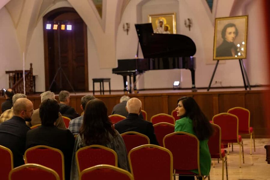 Kraków: Romantic Candlelight Chopin Piano Concert - Should you book this Romantic Candlelight Chopin concert?