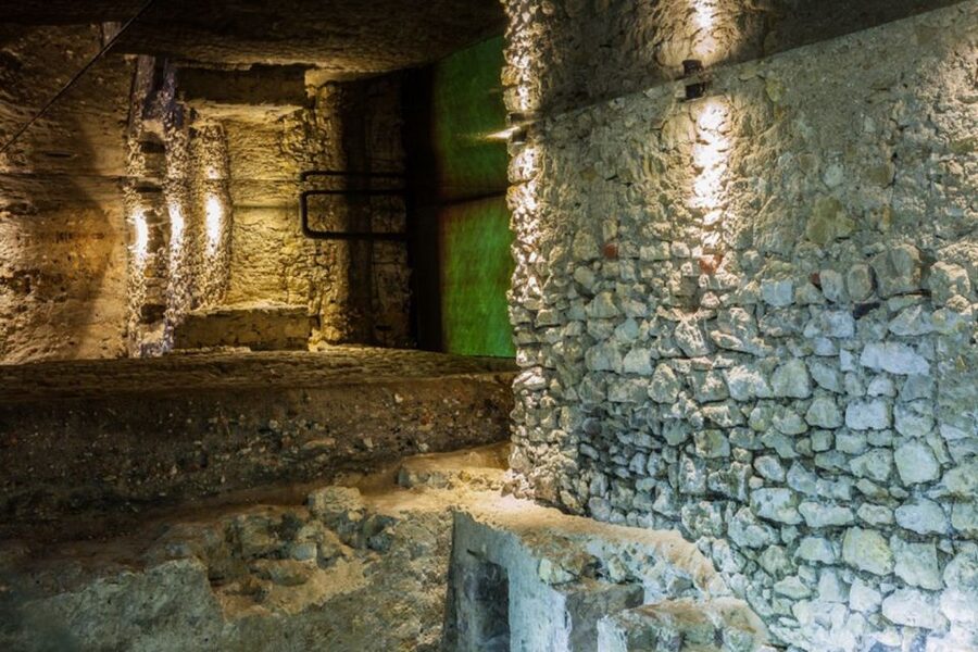Krakow: Rynek Underground Museum Guided Tour - What Changes When You Go Back Up to St. Mary’s and the Cloth Hall